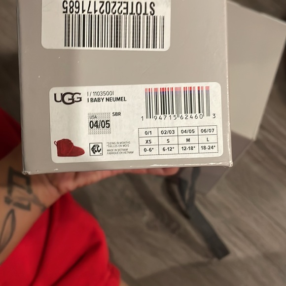 Baby Uggs shoes - Picture 5 of 5